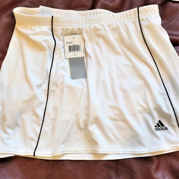 Women Tennis Athletic Skort NWT Adidas P96193 Size L White  DISCOUNT SHIPPING - Picture 1 of 3